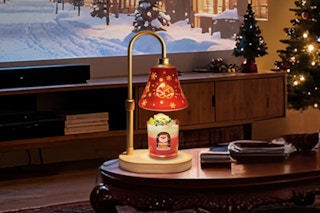 Banbanda Candle Warmer Lamp with Timer Dimmer in the living room on a table at Christmas time.