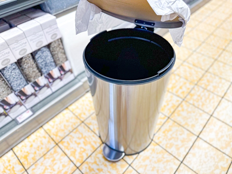 aldi-easy-home-stainless-steel-trash-can