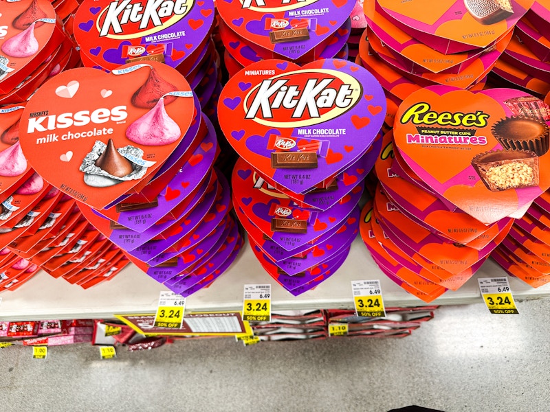 kroger-valentines-day-clearance-hersheys-kisses-reeses-or-kitkat