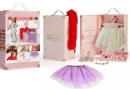 FAO Schwarz Dress-Up Trunk