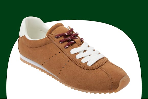 These Women's Sneakers With 2-Tone Laces Are $25 at Target (Reg. $40)