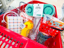 Target’s $5 Ice Cube Mold Is Here — Plus More Dollar Spot Finds! card image