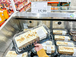 costco-carrot-bar-cake