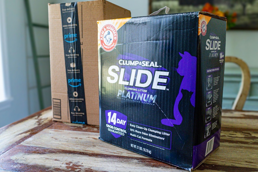 amazon-pet-day-arm-hammer-slide-cat-litter-3