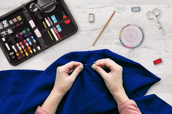 Starter Sewing Kit, Just $5.44 on Amazon (Reg. $10.99)