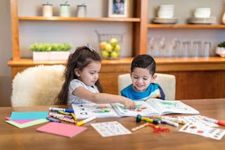 crayola-preschool-readiness-kit-091321