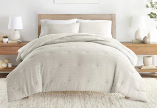l & h comforter