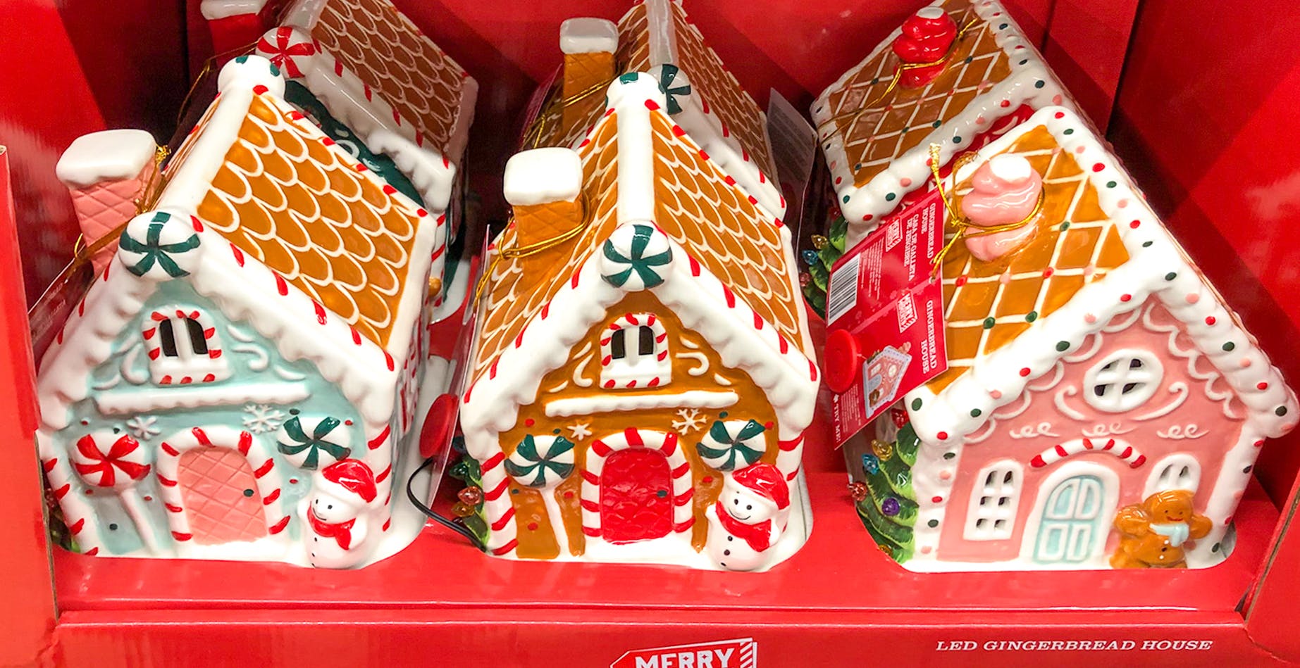 Best Aldi Holiday Items We're Pining After in 2022
