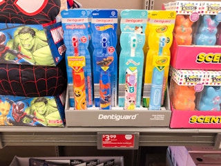 aldi dentiguard childrens licensed electric toothbrush 1