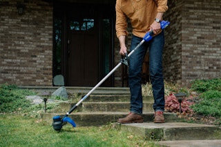 Lowes-Kobalt-string-trimmer-and-leafblower-set-2