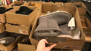 dsw ugg 120218d 1543779725