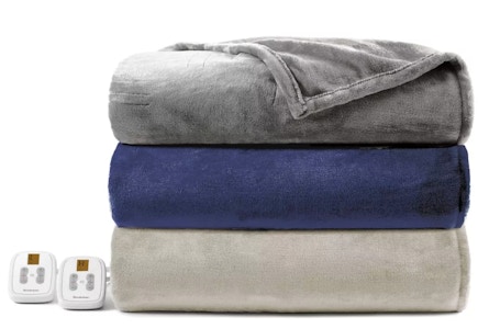 Cozy Heated Plush Blanket