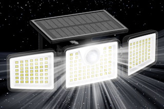 Lifestyle image of a Tolsprint Solar Light