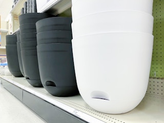 self-watering-planters-target9