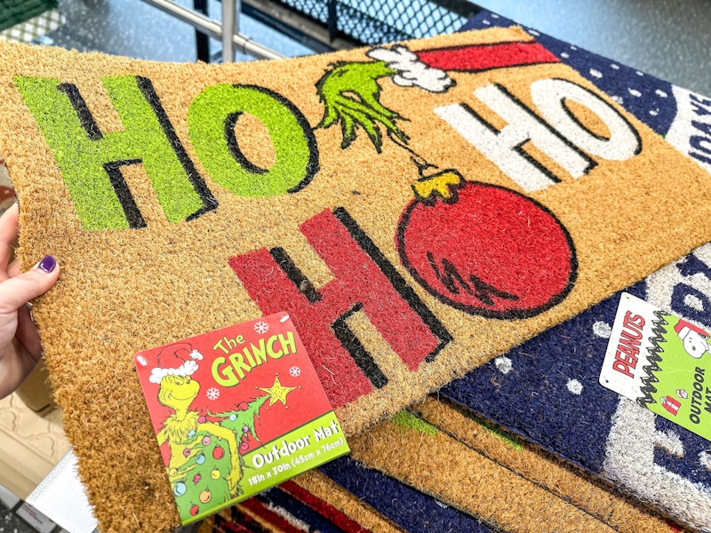 aldi-finds-grinch-mat-kcl