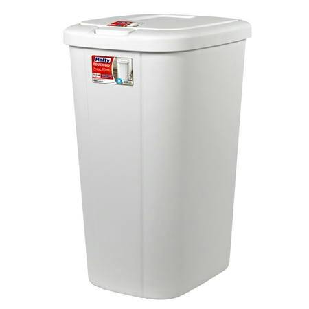 Hefty Kitchen Trash Can