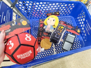 petsmart stranger things cart 06062022 1654709418 1654709418