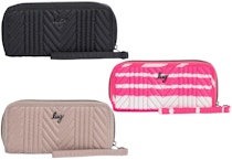 Lug Wallet With Wristlet