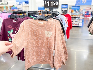 walmart-Gingerbread-Man-Womens-Sweatshirt-kcl-3