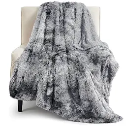 Bedsure Faux Fur Throw Blanket