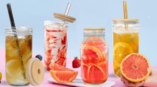 glass wide mouth cups with bamboo lids and straws