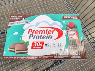 winter mint chocolate protein shakes