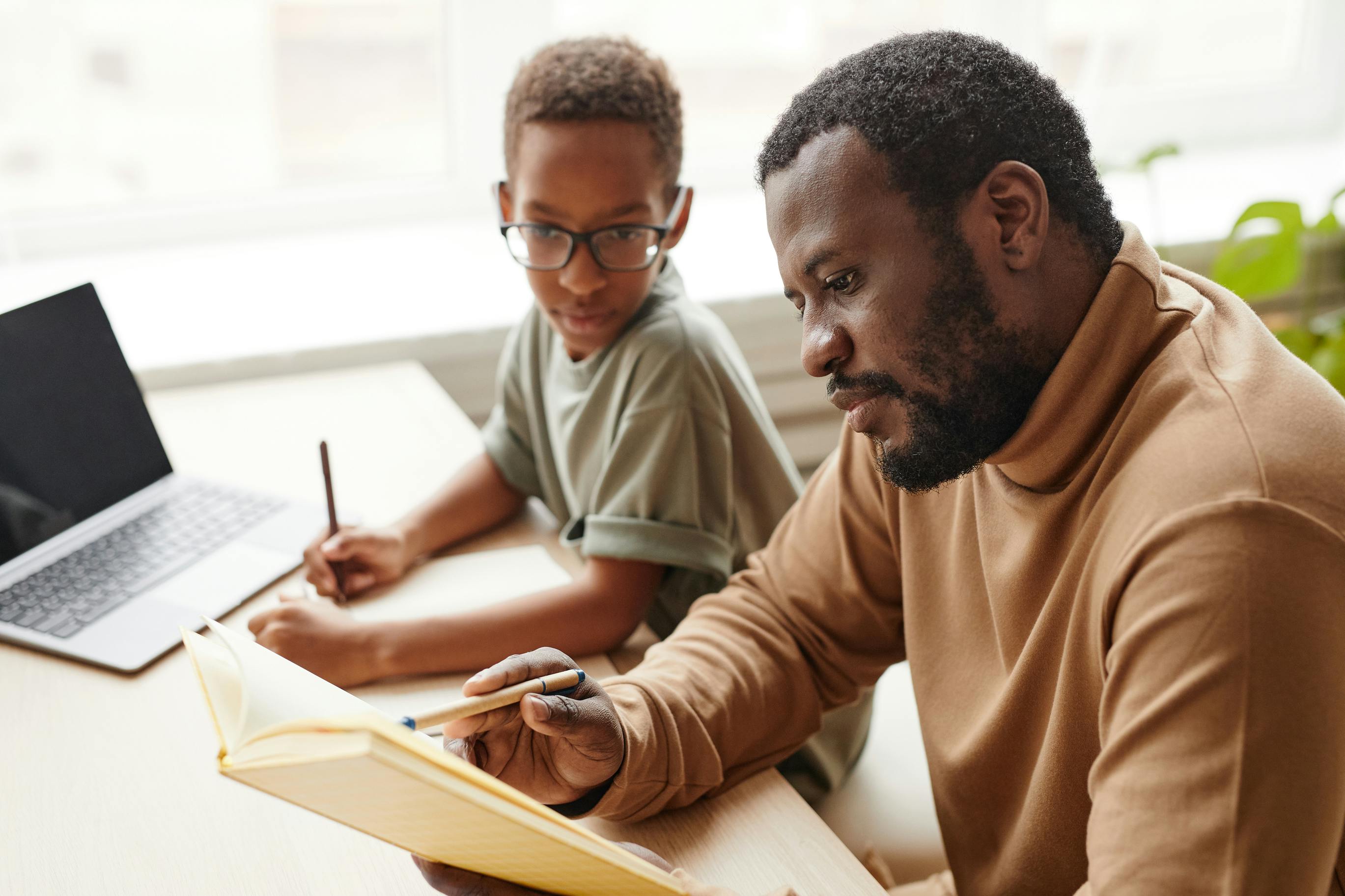 32 College Scholarships for Middle School Students