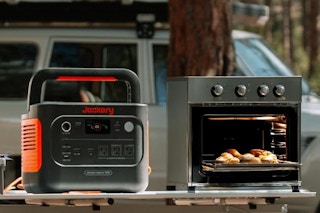 an outdoor jackery generator
