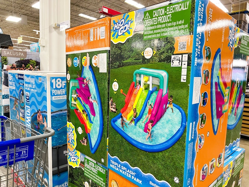 sams-club-h2ogo-triple-splash-kids-inflatable-water-park-1