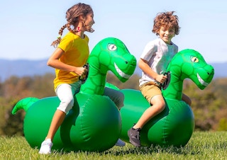 zulily-dino-hop-n-go-2021-1
