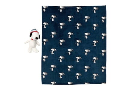 Peanuts Pillow and Blanket Set