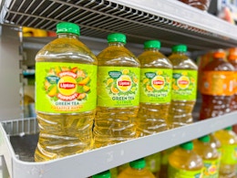 64-Ounce Lipton Tea, Only $1.18 at Walmart