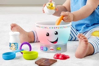 Fisher-Price Mixing Bowl With Pretend Food