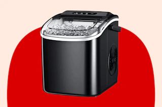 Stock photo of black Simzlife Countertop Ice Maker