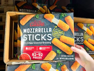 Petite Cuisine Mozzarella Sticks