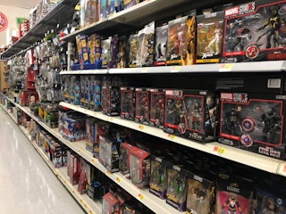 walmart marvel 112218 1542938031