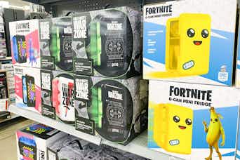 Happy Power on X: Fortnite is selling Mini-Fridges at Walmart 👀 cc:  @Paisathrash  / X
