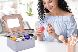 Makeup bag