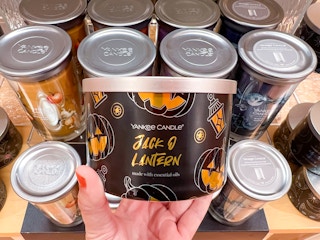 yankee-candle-halloween-candles-2022-04