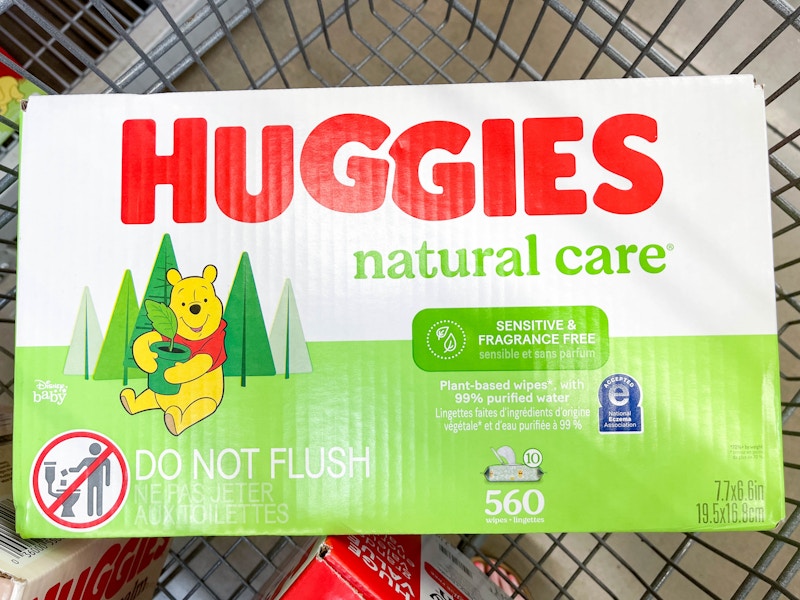 diaper-bag-must-haves-huggies-natural-care