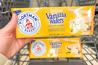 hand holding a pack of voortman wafers