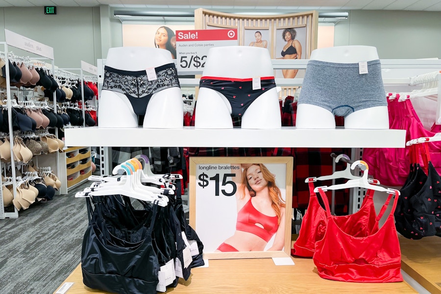 auden-undies-diplay-target2