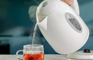 amazon electric kettlejpg 1682174948 1682174948