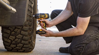 motorhead-impact-driver-kit-amazon-feature