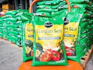 home depot miracle gro garden soil 2023 01 1681390163 1681390163