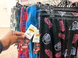 kohls mens character fleece pajama pants 2022 1 1672247846 1672247847