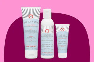 First Aid Beauty Daily Rescue Kit