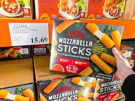 Petite Cuisine Mozzarella Sticks