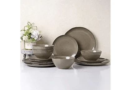 Famiware Dinnerware Set