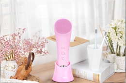 Rechargeable Facial Cleansing Brush